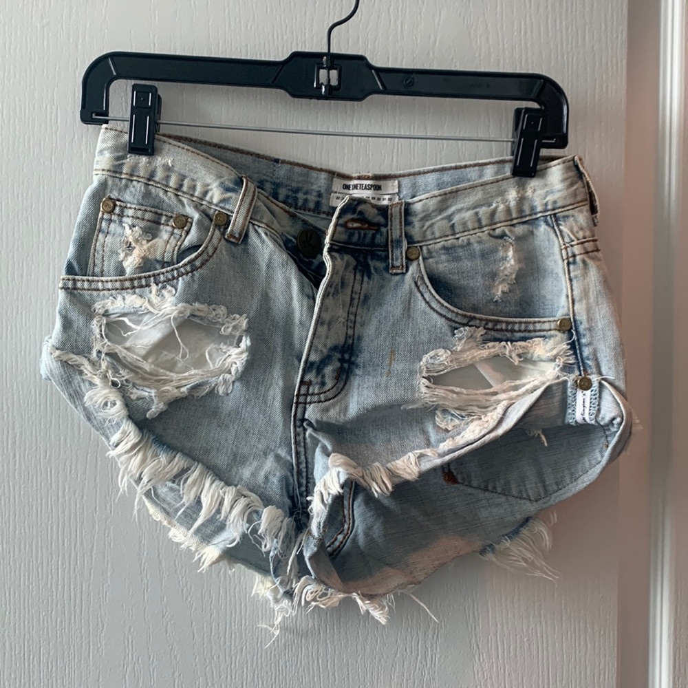 One teaspoon Jean shorts - distressed - light wash - size: 23